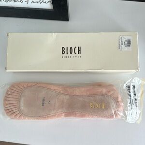 BLOCH ballerina shoes